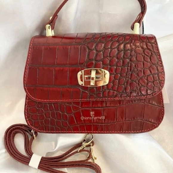 CHIARA FERRETTI RED "ALLIGATOR" FINE LEATHER BAG NEW - Picture 3 of 10